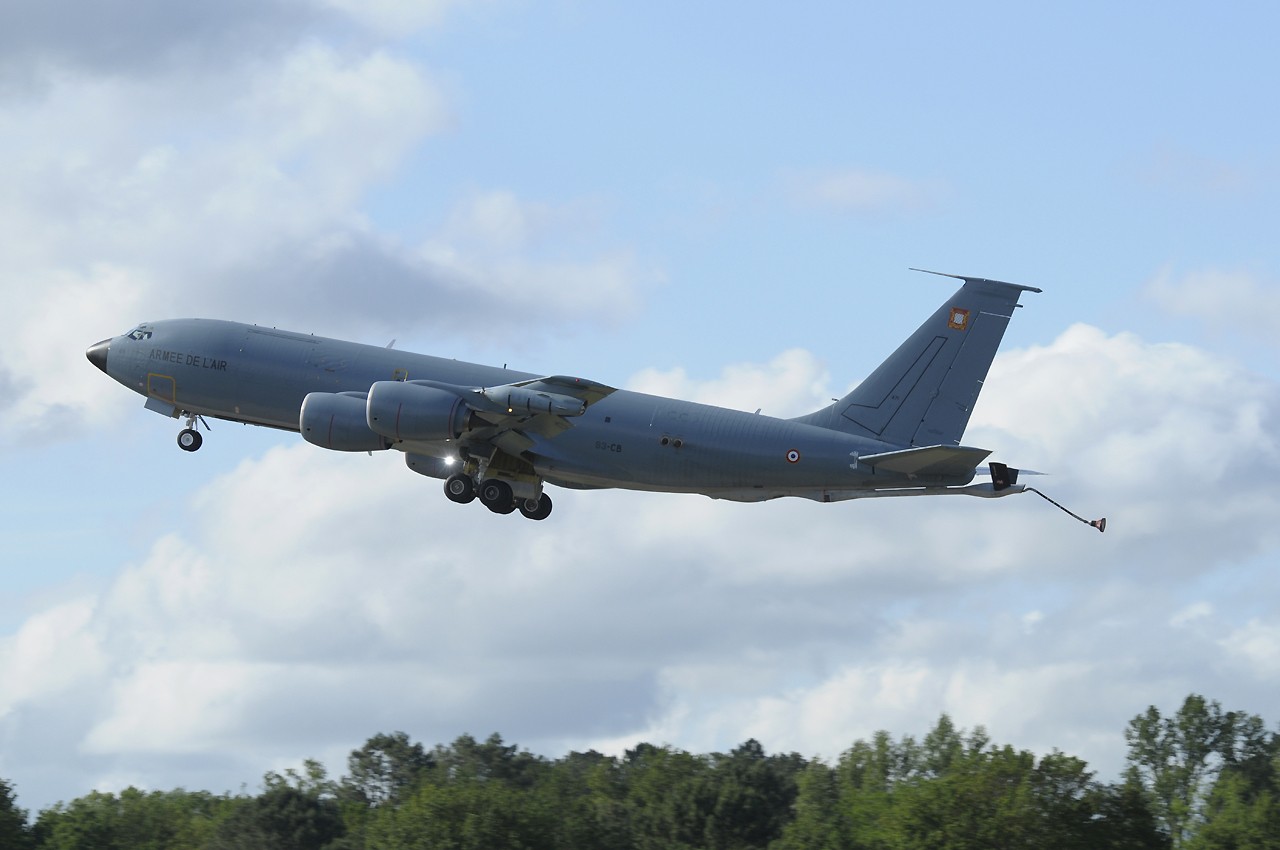 c-135f10.jpg